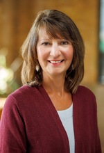 Real Estate Agent Carmen Fleischauer